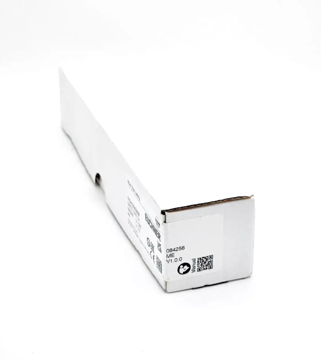 Packaging of EUCHNER 084256 TP3-4131K024M Sicherheitsschalter TP mit Türmeldekontakt | sealed, showing labeling and QR code.