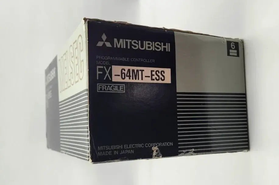 Mitsubishi FX-64MT-ESS Kompakt-SPS original box with 32 digital transistor outputs, 24V DC, new and sealed.