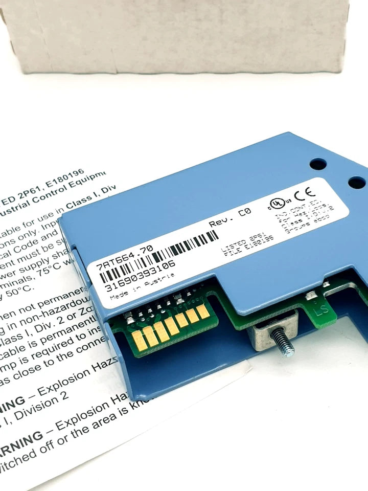 B&R 7AT664.70 Analog-Eingangsmodul (Thermoelemente) 4 Kanäle, blue module with technical documentation