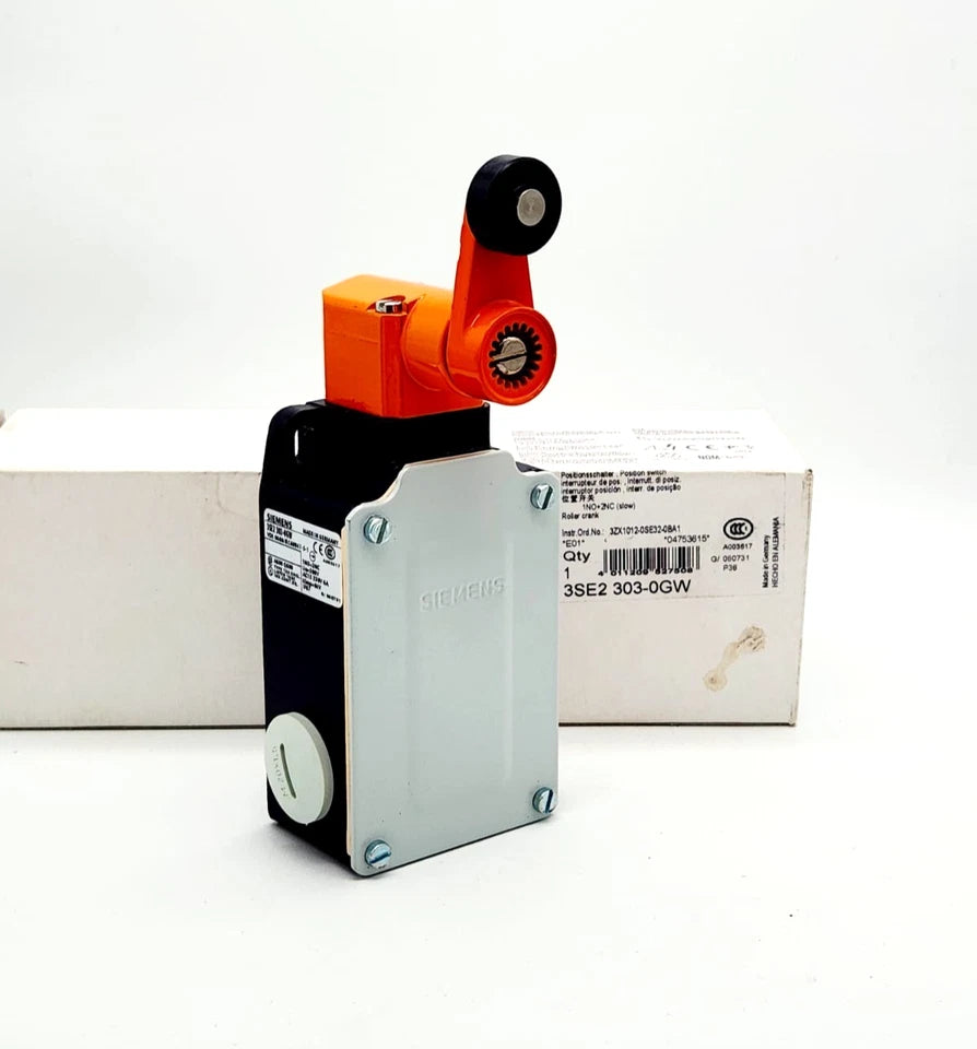 Siemens 3SE2303-0GW Metallgehäuse Positionsschalter mit Rollenstößel, neu in Originalverpackung, IP65 Schutzart, für industrielle Anwendungen.
