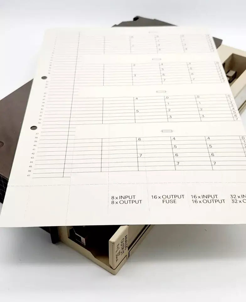 Siemens 6ES5470-7LA12 SIMATIC S5 Analogausgabe 470 Floating E-Stand: 07 with technical data sheet displayed.