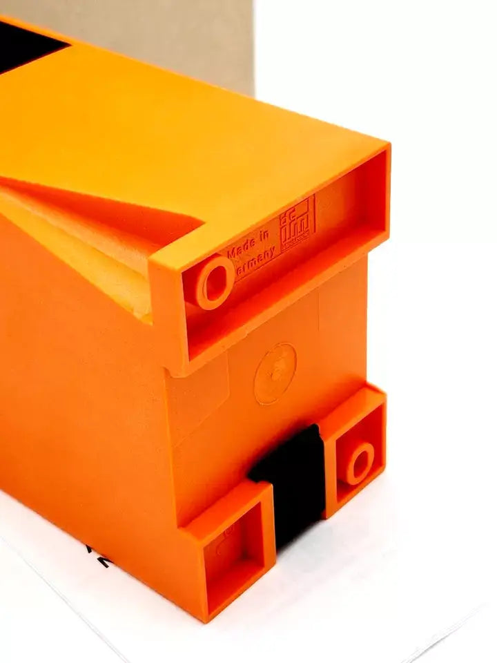 ifm 0V310 Optoverstärker 0V0010 / 230VAC new packaging with technical features, orange color, for light sensor amplification