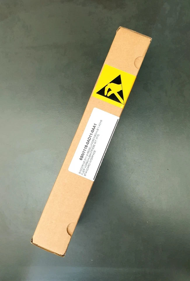 Sealed box of Siemens 6SN1118-0AD11-0AA1 SIMODRIVE 611-A Regelungseinschub on display