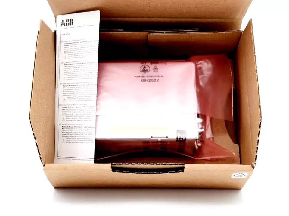 ABB 1SVR427060R0300 CP-B 24/3.0 Puffermodul 24 V / 3 A, Energiespeicher 1000 Ws in original packaging