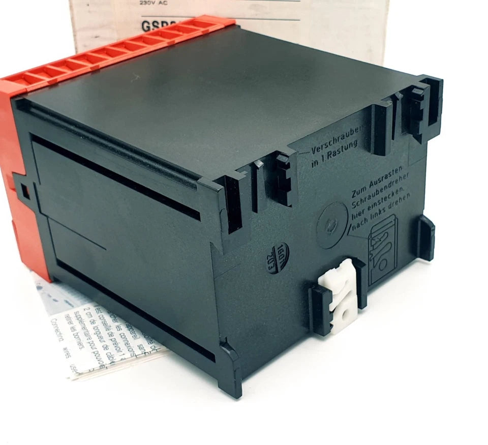 Telemecanique 021821 GSP/SerienB Überwachungsbaustein GSP230VAC, neues Relaismodul für Sicherheit und Überwachung, 230 VAC Versorgung.