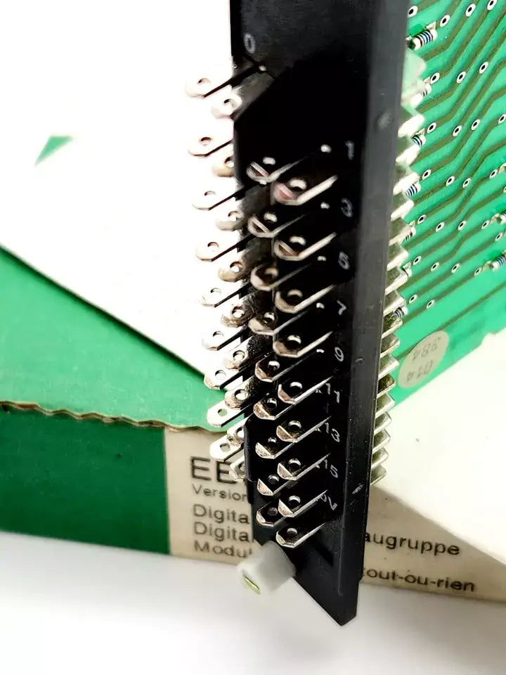 Moeller EBE206.1 Digital Eingabebaugruppe Version: 3 I/O module in original packaging, featuring 16 inputs for automation systems.