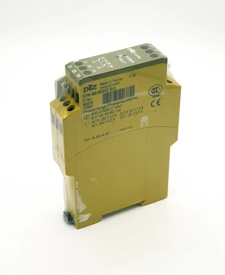 Pilz 890210 S1PN Phasenfolgeüberwachungsrelais 400-500VAC 2c/o | sealed, new condition, original packaging shown in image.