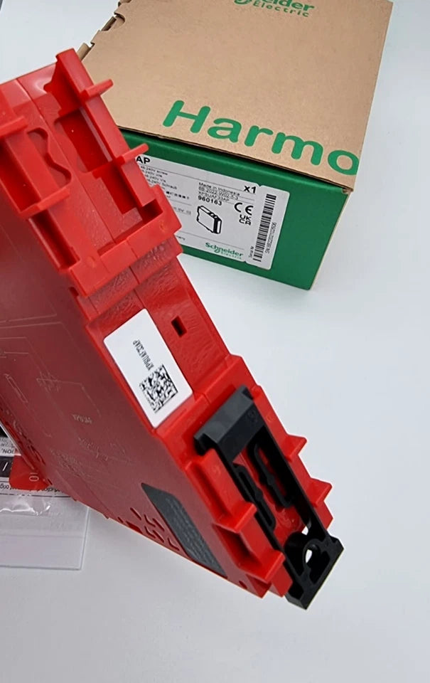 Schneider Electric XPSUAF33AP Sicherheitsrelais 48-240VAC/DC, neues Originalprodukt in Verpackung, Harmony Serie.