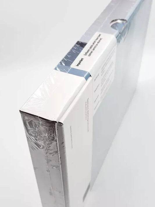 Sealed packaging of Siemens 6ES7822-0AA03-0YE5 SIMATIC STEP 7 Basic V13 SP1 software, unopened and original.
