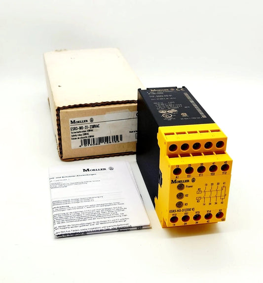 Moeller 18815602 ESR3-NO-31-230VAC Sicherheitssrelais with original packaging and manual.