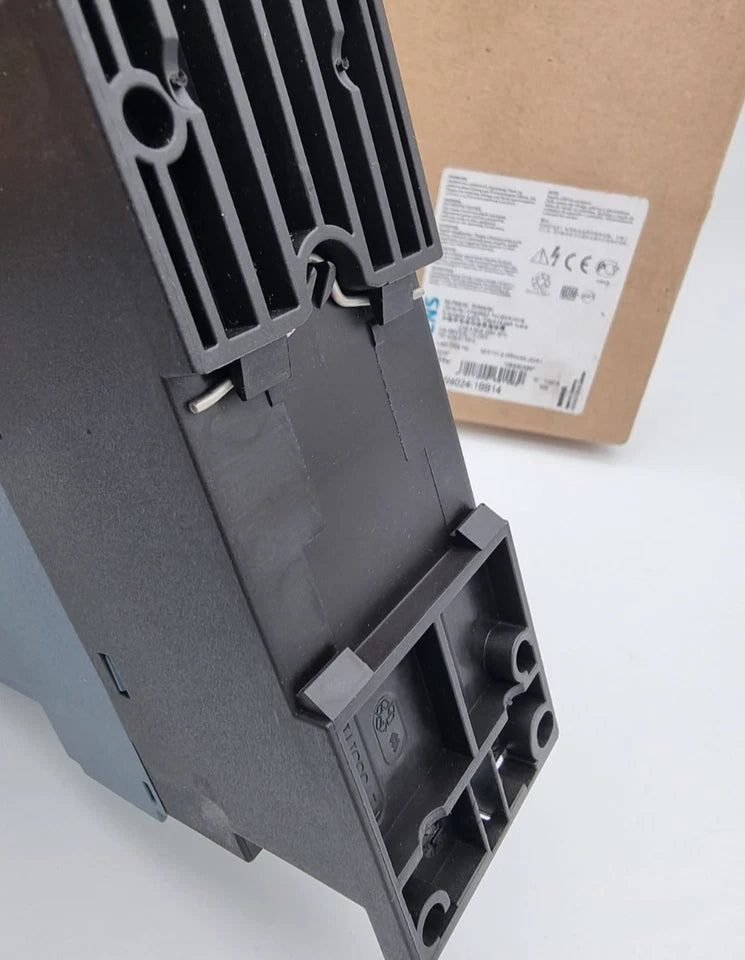 Siemens 3RW4024-1BB14 SIRIUS Sanftstarter 12,5A 480V 110-230V in original packaging