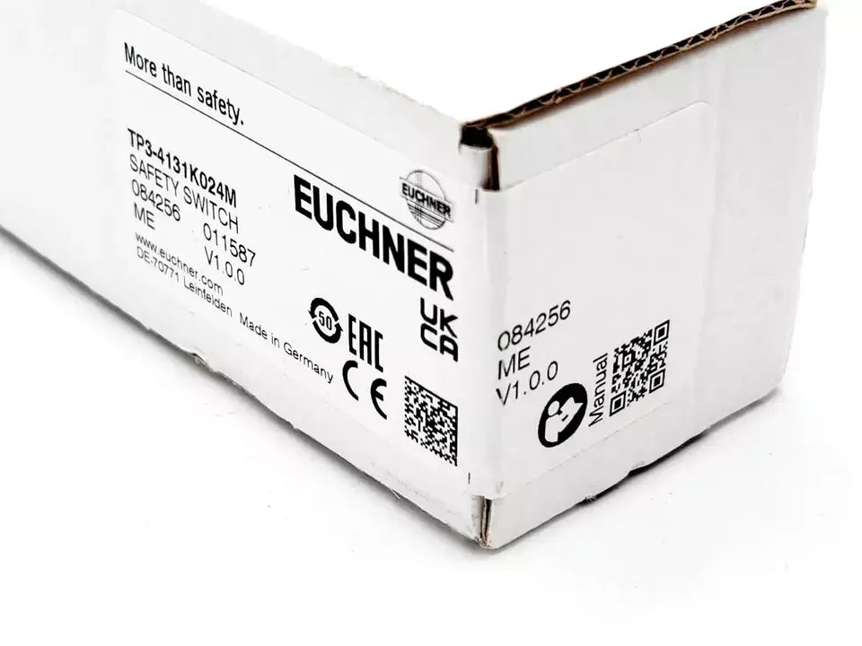 EUCHNER TP3-4131K024M Sicherheitsschalter box with safety features and product details, shown with labels and QR codes.