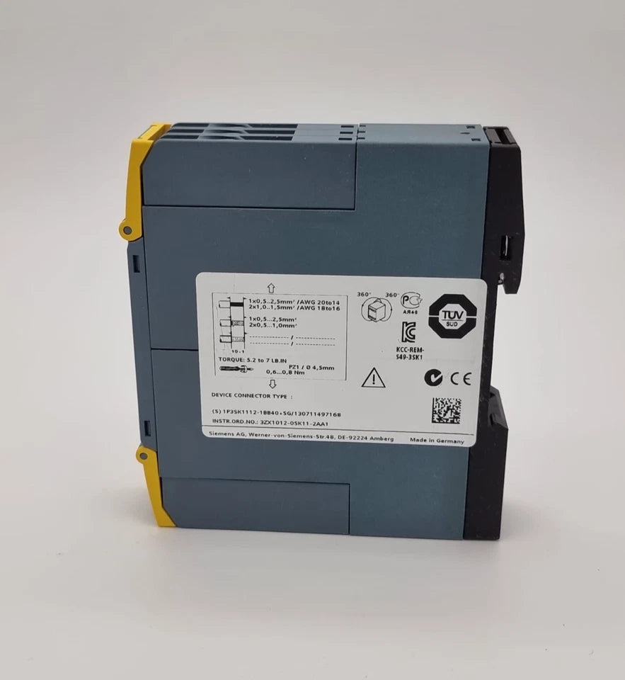 Siemens 3SK1112-1BB40 SIRIUS Sicherheitsschaltgerät Grundgerät Us = 24 V DC, neues Modell mit Schraubanschluss, SIRIUS 3SK1 Serie