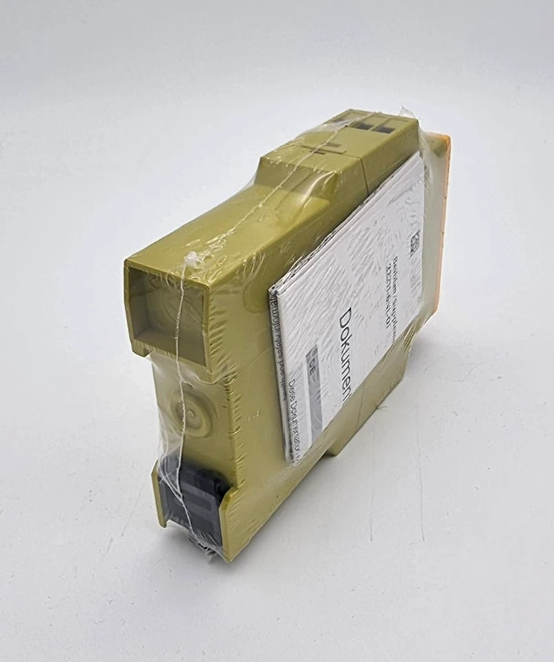 Pilz 774586 PZE X4V Kontakterweiterung 0,7/24VDC 4n/o fix | sealed, original packaging