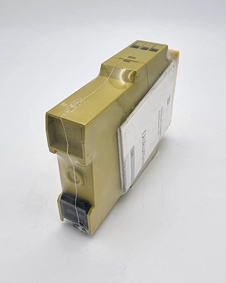 Pilz 774583 PZE X4V Kontakterweiterung 3/24VDC 4n/o fix | sealed module in sealed packaging.