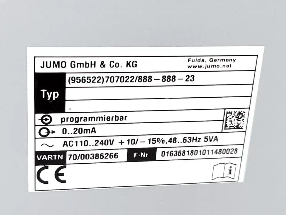 Label of JUMO dTRANS T02 Messumformer 707022/888-888-23 showing technical specifications and serial information.