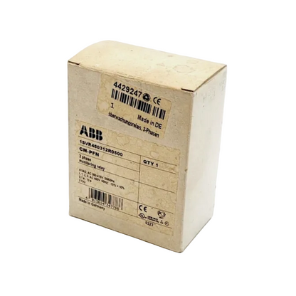 ABB 1SVR450312R0500 CM-PFN 3 Phasen-Überwachungsrelais in original packaging.