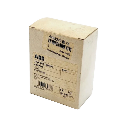 ABB 1SVR450312R0500 CM-PFN 3 Phasen-Überwachungsrelais in original packaging.