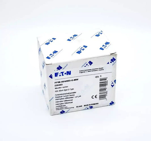 Box of Eaton 235453 PFIM-40/4/003-G-MW Fehlerstromschutzschalter 40A 4p 30mA Typ G with product labeling visible