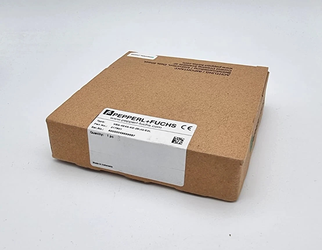 Pepperl+Fuchs 217801 VBA-4E4A-KE-ZEJQ/E2L AS-Interface-Sensor-/Aktuatormodul in original packaging, side view.