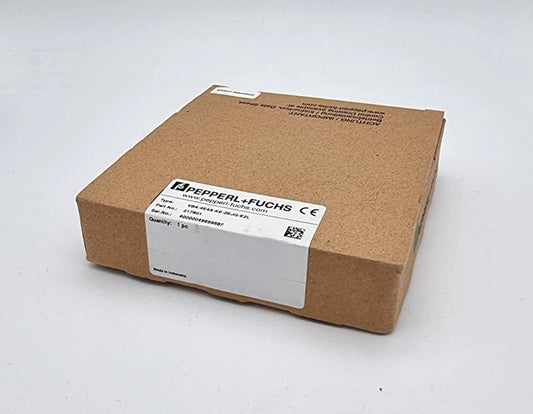 Pepperl+Fuchs 217801 VBA-4E4A-KE-ZEJQ/E2L AS-Interface-Sensor-/Aktuatormodul in original packaging, side view.