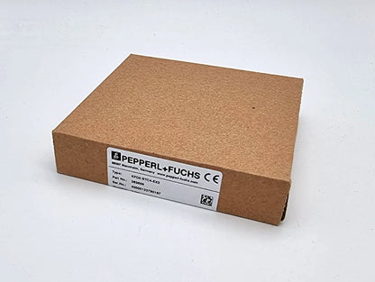Sealed box of Pepperl+Fuchs 283699 KFD2-STC4-Ex2 SMART-Transmitterspeisegerät