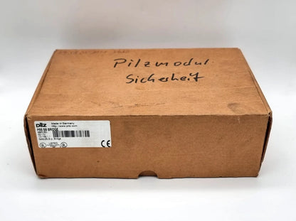 Pilz 301131 PSS SB BRIDGE sicheres BRIDGE-Modul in original box, new condition, model for fail-safe security control systems.