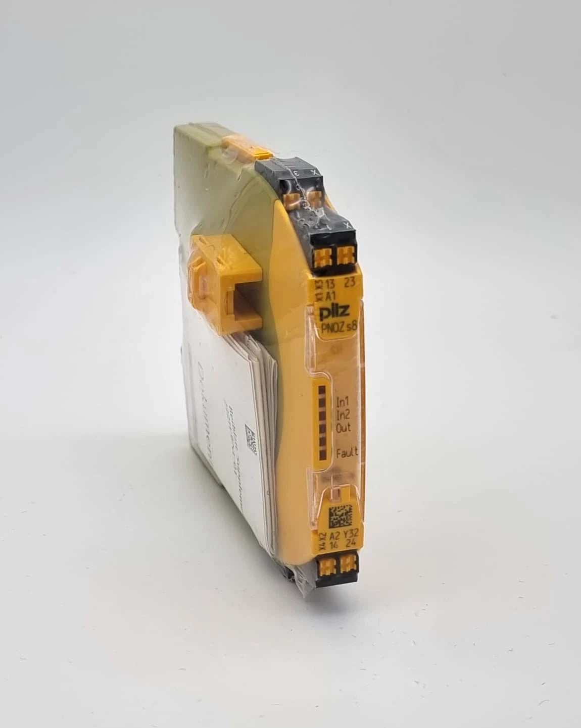 Pilz 751108 PNOZ s8 C Kontakterweiterung 24VDC 2 n/o | sealed, new and original packaging, unopened device by Pilz GmbH & Co. KG