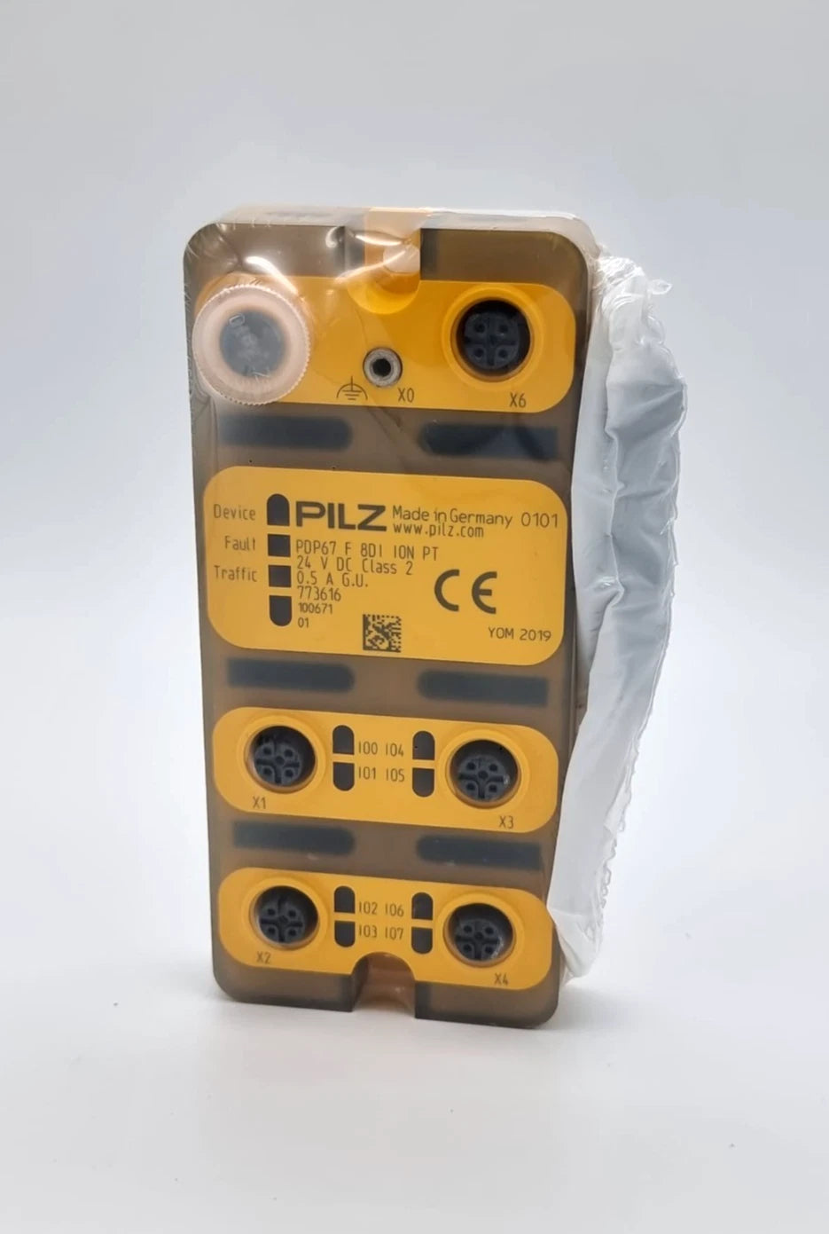 Pilz 773616 PDP67 F 8DI ION PT Dezentrales Eingangsmodul | sealed, new in original packaging