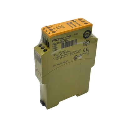 Pilz, 774053, PNOZ X7, PNOZX7, PNOZ X, Sicherheitsschaltgerät, Sicherheitsrelais, Safety Relay, 110V AC, 110VAC, 2 n/o, 2NO, 2 Schließer, Sicherheitskontakt, AgSnO2, Not-Halt, Not-Aus, Sicherheitstechnik, Maschinensicherheit, Safety, Sicherheitssteuerung, Relais, Industrieautomation, Automatisierungstechnik, Maschinenbau