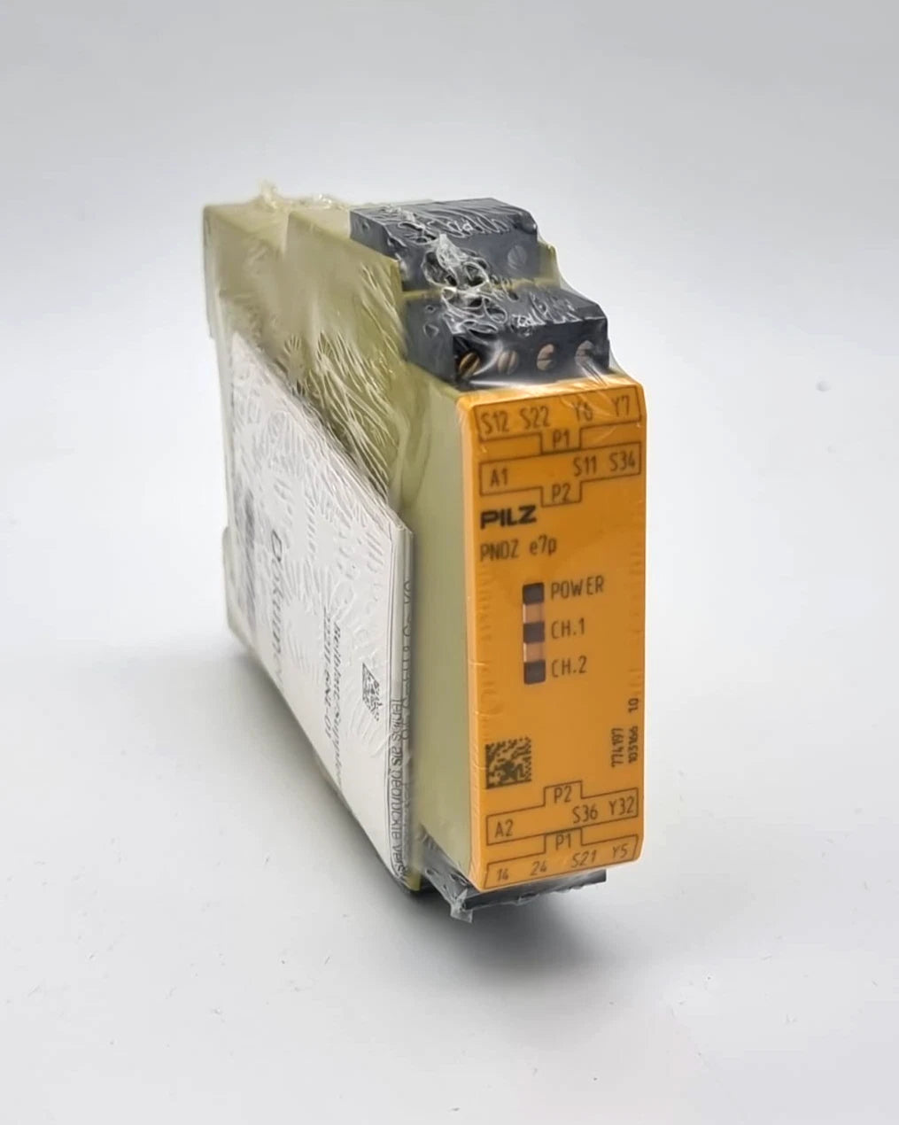Pilz 774197 PNOZ e7p Sicherheitsschaltgerät 24VDC 2 so | sealed, neues und originalverpacktes Sicherheitsschaltgerät mit Halbleiterausgängen.