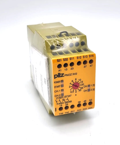 Pilz 774500 PNOZ XV2 Sicherheitsschaltgerät 30/24VDC 2n/o 2n/o t | sealed, new in original packaging