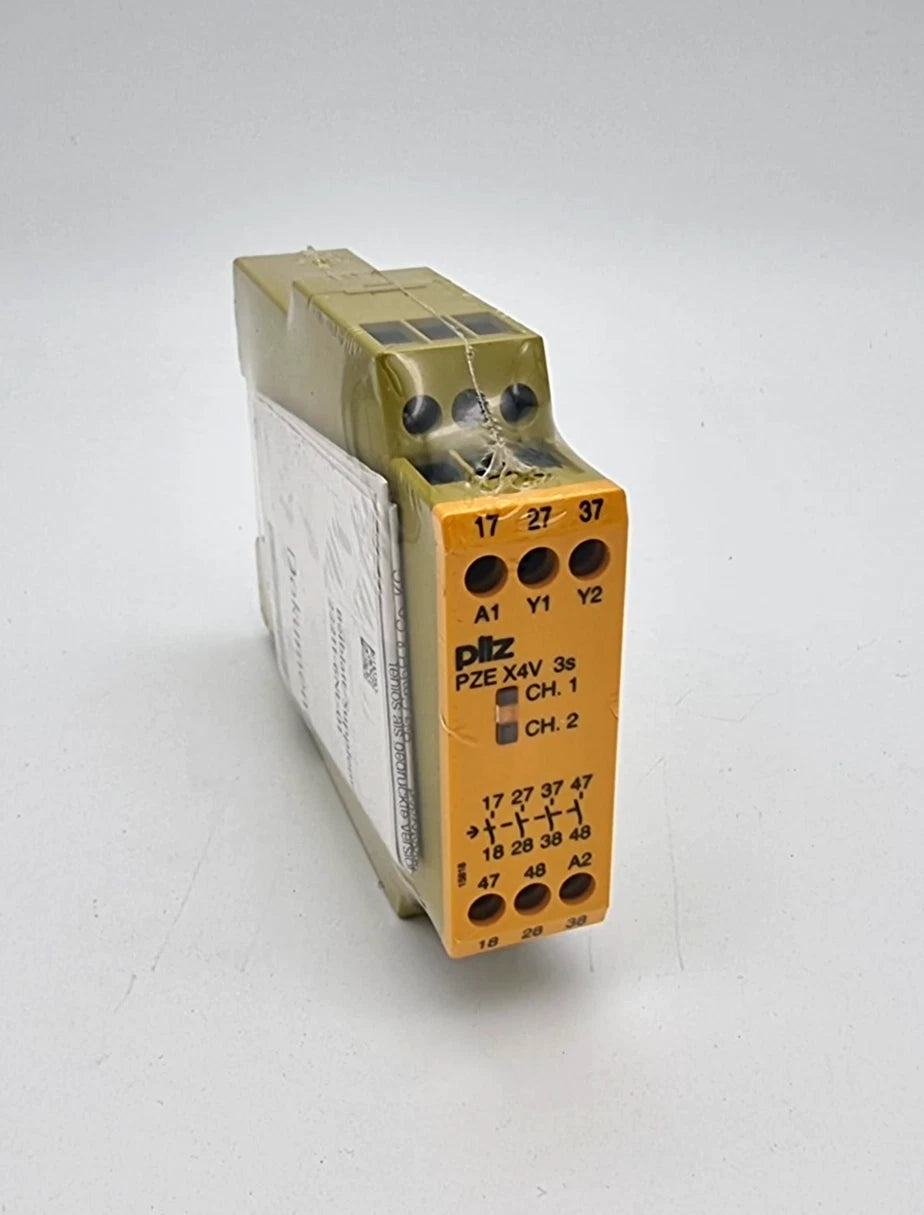 Pilz 774583 PZE X4V Kontakterweiterung 3/24VDC 4n/o fix | sealed in original packaging
