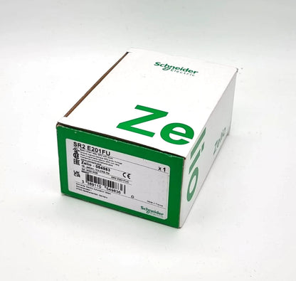 Box of Schneider Electric SR2E201FU 100–240 V AC Smart-Relais Zelio Logic, compact model, original packaging, new condition.