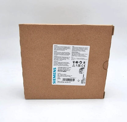 Packaging of Siemens 3RV2032-4UA10 Leistungsschalter 40A, showing product label and specifications.