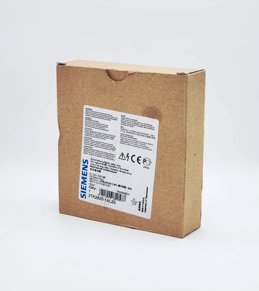 Verpackung des Siemens 3TK2820-1AL20 SIRIUS Sicherheitsschaltgerät AC 230 V, neu und originalverpackt.