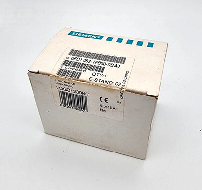 Packaging of Siemens 6ED1052-1FB00-0BA0 LOGO! 230RC Logikmodul Display on a white background.