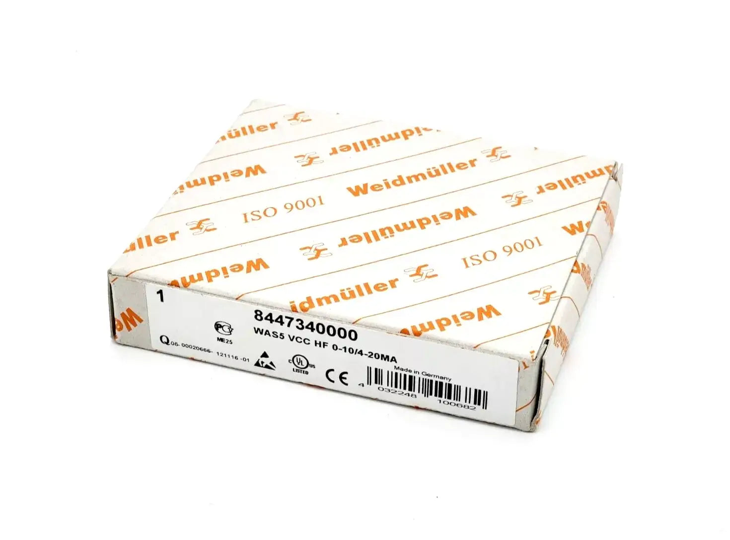 Packaging of Weidmüller 8447340000 WAS5 VCC HF 0-10/4-20MA Signalwandler Signal Converter, showing product label and branding.