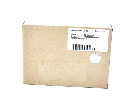 Packaging of JUMO dTRANS T02 Messumformer with product label and barcode shown.