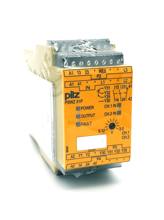 Pilz 777950 PSWZ X1P safety relay, 3V/24-240V AC/DC, 2no/1nc, 2so, 45mm width, standalone motor monitoring device.