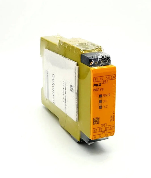 Pilz PNOZ e1p safety relay 24VDC model 774130 with 2 safety outputs, new and sealed packaging.