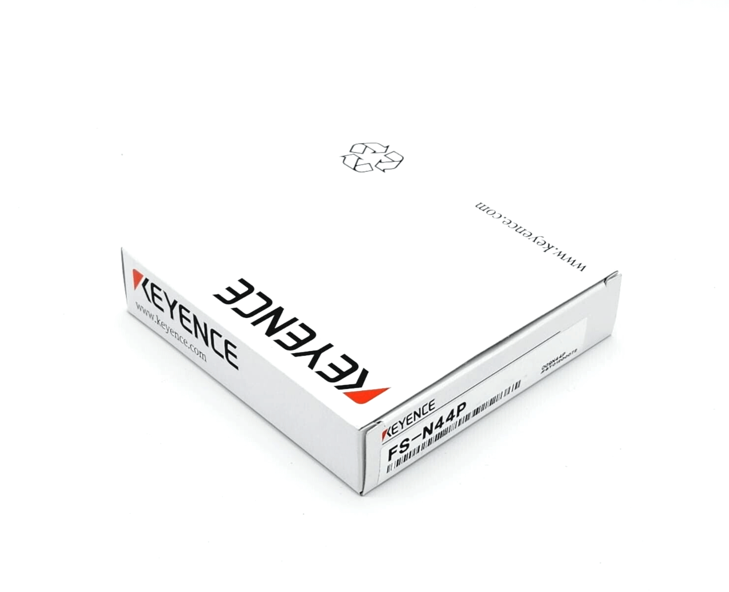 Keyence FS-N44P packaging box, light amplifier, PNP model, cable type, expansion unit displayed on white background.