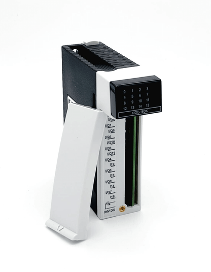 Eaton 262322 XIOC-16DX digital I/O module for XC100/200 controllers, 24VDC, showing connection ports and module design.