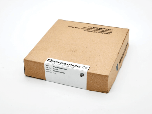 Packaging box for Pepperl+Fuchs 242031 KFD0-SD2-Ex1.1045 Ventilsteuerbaustein with label details visible.