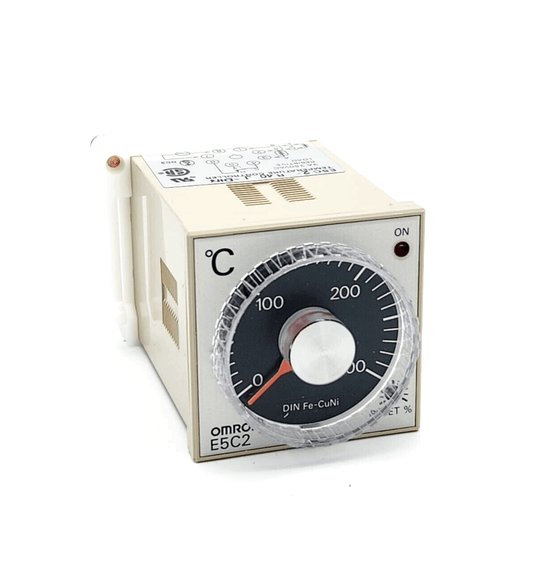 Omron E5C2-R40J-DIN temperature controller, 0-300°C range, AC 220/240V, compact design for precise temperature control.