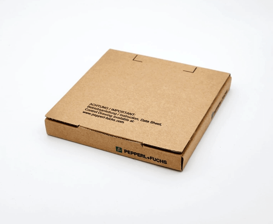 Cardboard packaging of Pepperl+Fuchs Z960 Zener barrier, model 071858, showing box design and branding for electrical components.