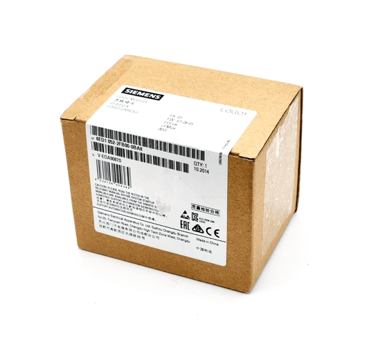 Box of Siemens 6ED1052-2FB00-0BA8 LOGO! 230RCEO logic module, 230V, Ethernet, modular, no display, packaging view.