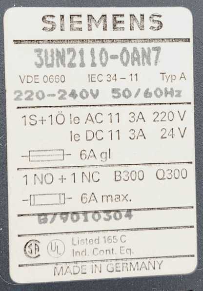 Siemens 3UN2110-0AN7 Thermistor-Motorschutz label, showing technical specifications for AC 220-240V, 50/60Hz, Made in Germany.
