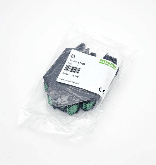 Murrelektronik 51403 relay in packaging, showing label and connectors
