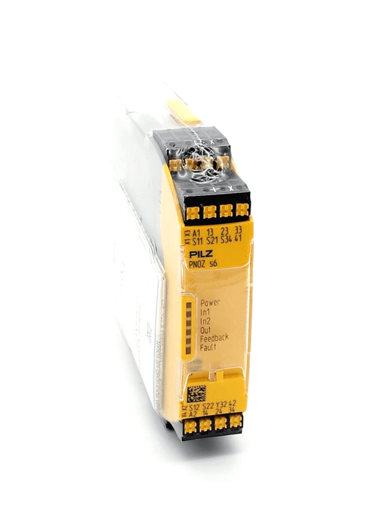 Pilz 751106 PNOZ s6 C safety relay with 24VDC input, 3 normally open, 1 normally closed outputs, compact design with terminals.